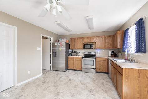 8709 Orchard Grove Lane Camby IN 46113