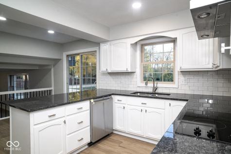 6851 Mimosa Lane Indianapolis IN 46259