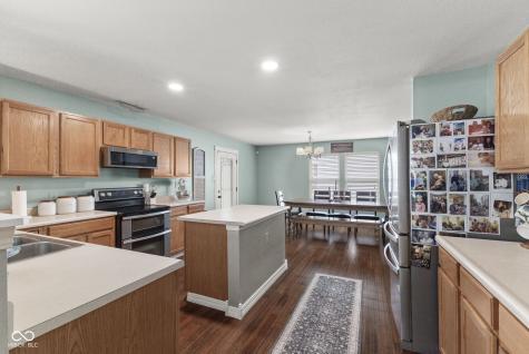 5334 Lily Pad Lane Indianapolis IN 46237