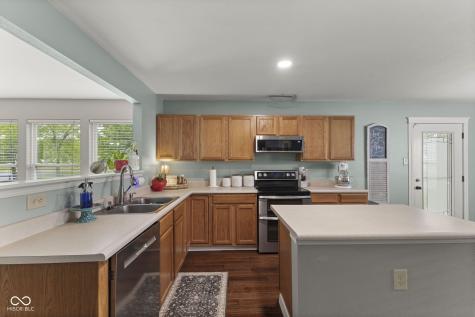 5334 Lily Pad Lane Indianapolis IN 46237