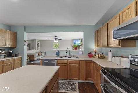 5334 Lily Pad Lane Indianapolis IN 46237