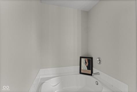 5334 Lily Pad Lane Indianapolis IN 46237