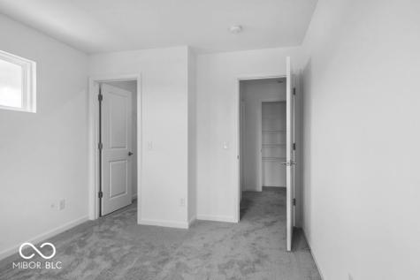 1205 Authentic Lane Indianapolis IN 46239