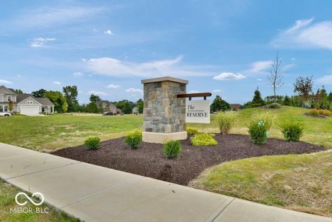 1205 Authentic Lane Indianapolis IN 46239