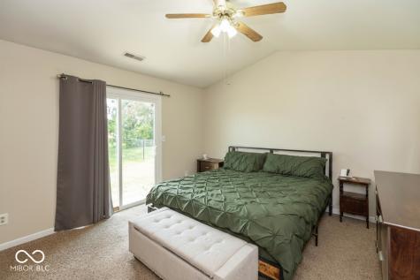 11011 Oakspring Drive Indianapolis IN 46239
