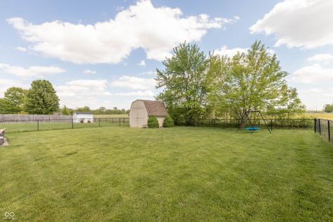 11011 Oakspring Drive Indianapolis IN 46239