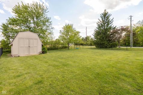 11011 Oakspring Drive Indianapolis IN 46239
