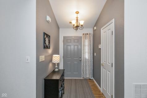11011 Oakspring Drive Indianapolis IN 46239