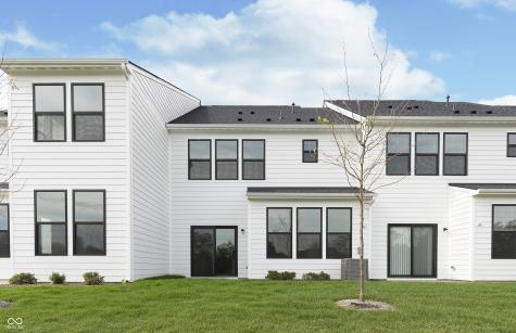 3251 Haflinger Drive Zionsville IN 46077