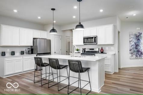 3251 Haflinger Drive Zionsville IN 46077
