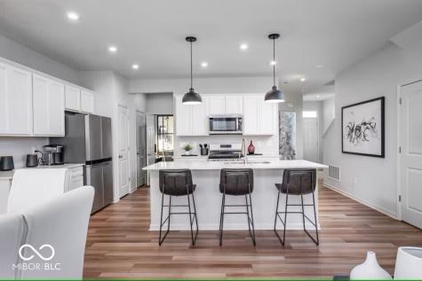 3251 Haflinger Drive Zionsville IN 46077