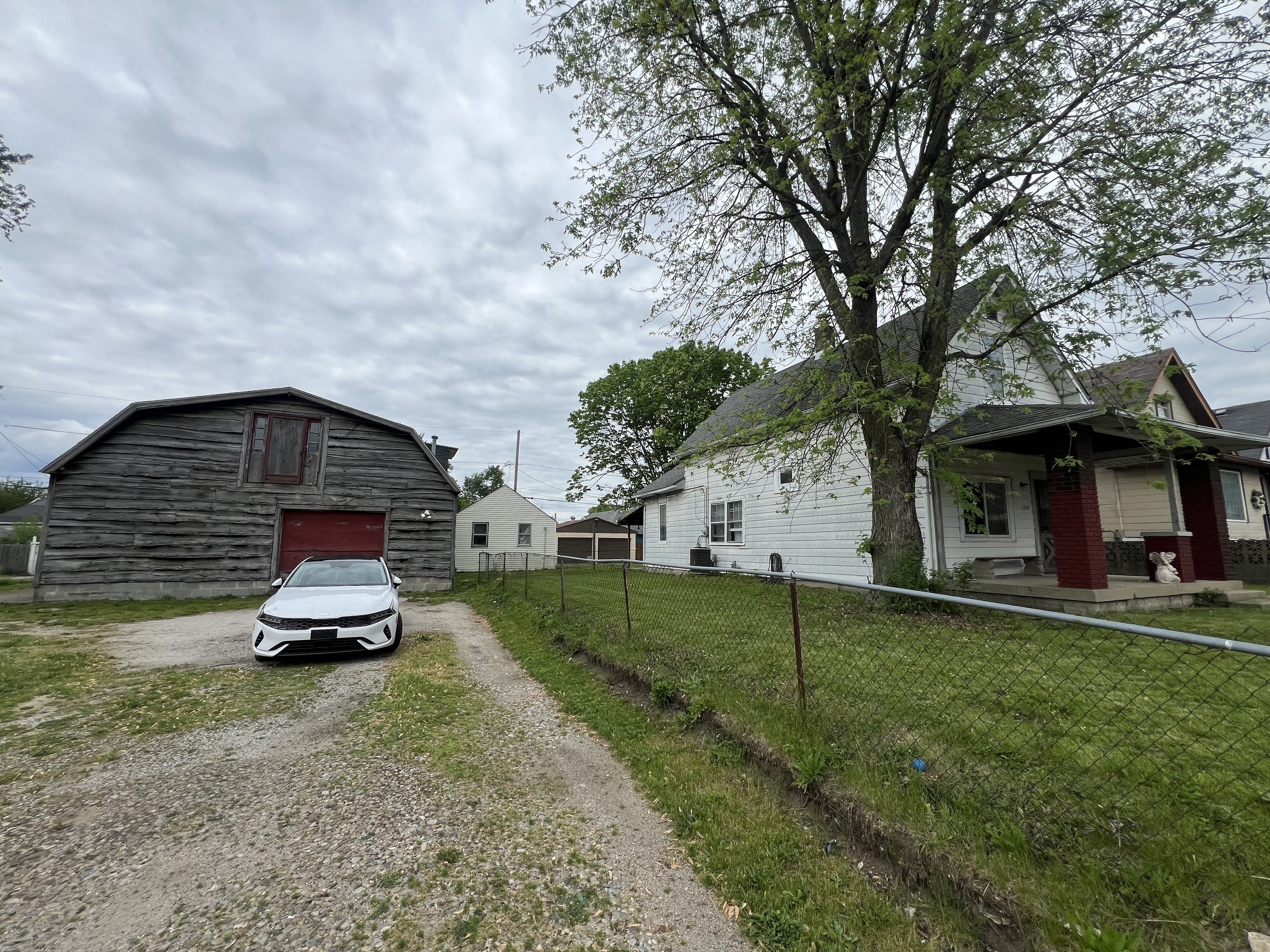 1550 E Naomi Street Indianapolis IN 46203