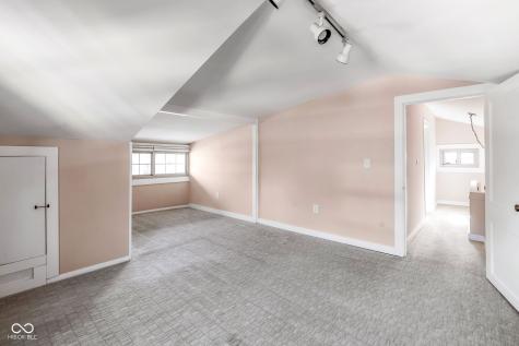340 N Kenyon Street Indianapolis IN 46219