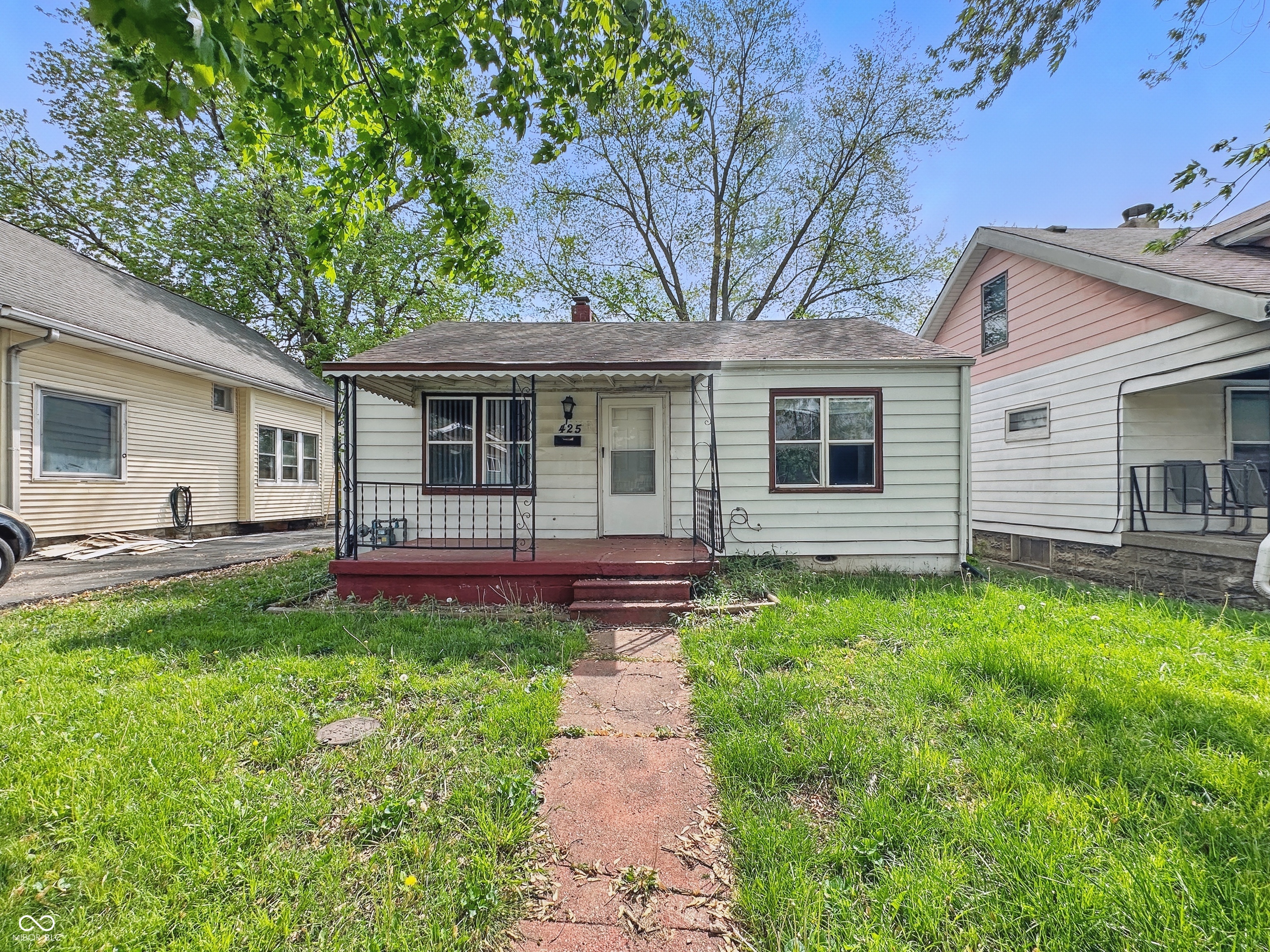 425 S Oakland Avenue Indianapolis IN 46201