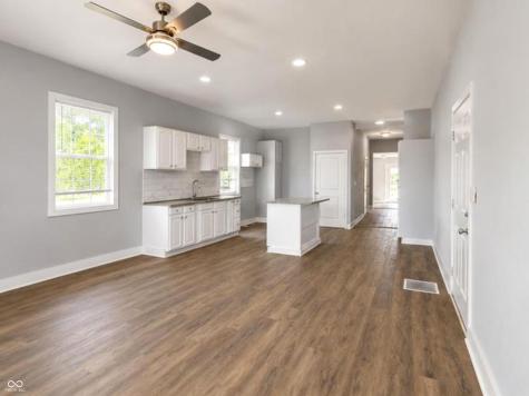 1225 E Adams Street Muncie IN 47305