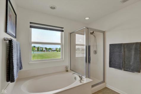 6216 Eagle Lake Drive Zionsville IN 46077