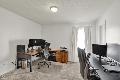 6216 Eagle Lake Drive Zionsville IN 46077