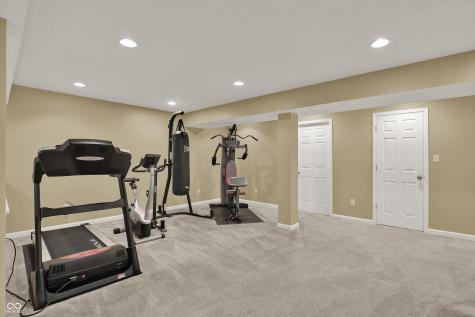 6216 Eagle Lake Drive Zionsville IN 46077