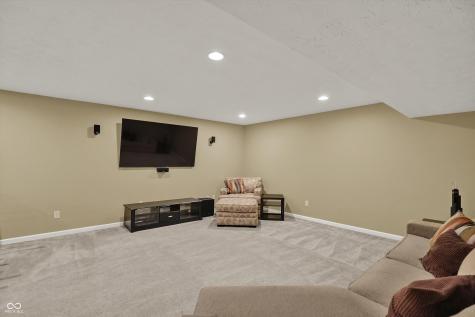 6216 Eagle Lake Drive Zionsville IN 46077