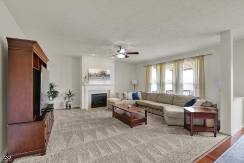 6216 Eagle Lake Drive Zionsville IN 46077