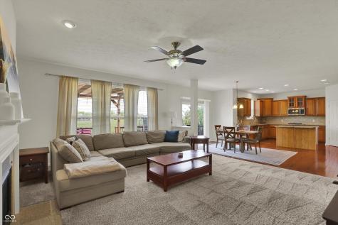 6216 Eagle Lake Drive Zionsville IN 46077