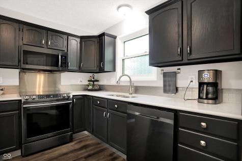 6830 Decatur Ridge Place Indianapolis IN 46221