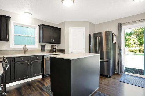 6830 Decatur Ridge Place Indianapolis IN 46221