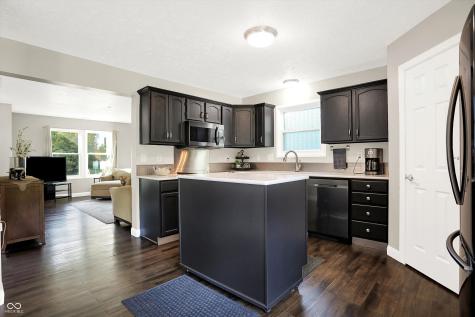 6830 Decatur Ridge Place Indianapolis IN 46221