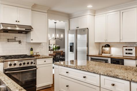 1303 Meadowbrook Drive Indianapolis IN 46240