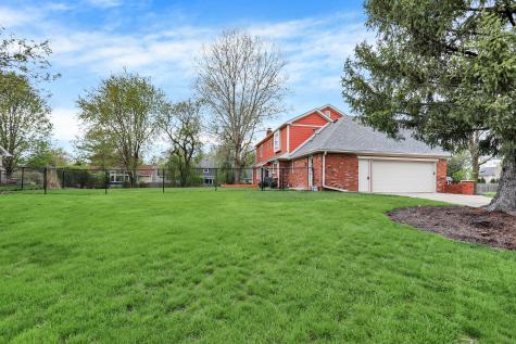 4763 Abbots Place Carmel IN 46033