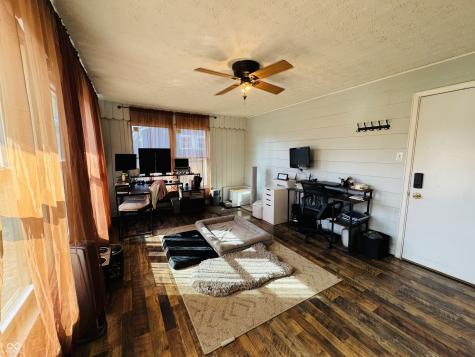 2115 E 91st Street Indianapolis IN 46240