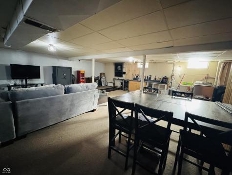 2115 E 91st Street Indianapolis IN 46240
