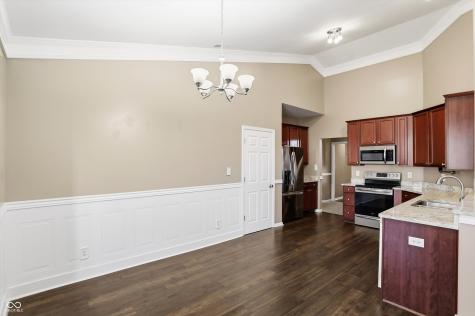 834 Bristle Lake Drive Brownsburg IN 46112