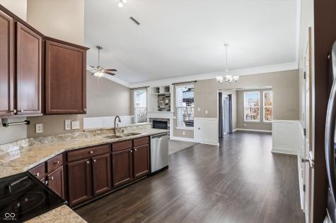 834 Bristle Lake Drive Brownsburg IN 46112