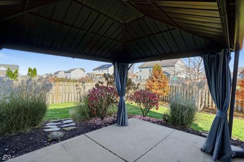 834 Bristle Lake Drive Brownsburg IN 46112