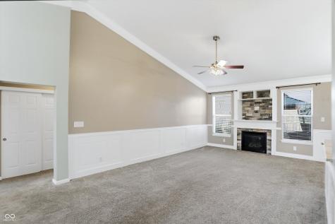 834 Bristle Lake Drive Brownsburg IN 46112