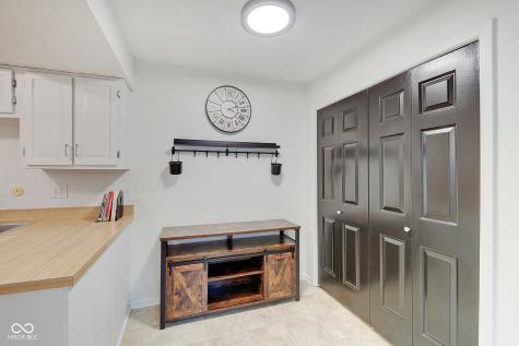 805 Crossbridge Court Avon IN 46123