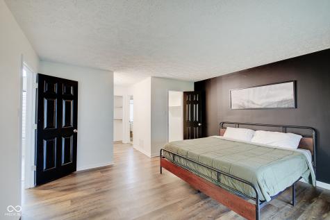 805 Crossbridge Court Avon IN 46123