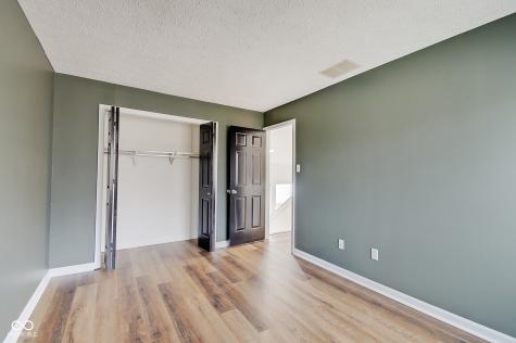 805 Crossbridge Court Avon IN 46123