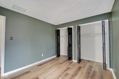 805 Crossbridge Court Avon IN 46123