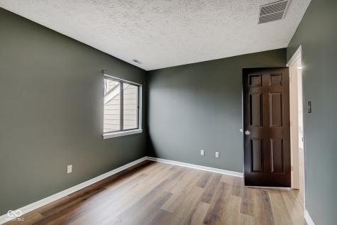 805 Crossbridge Court Avon IN 46123