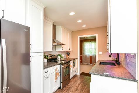 7321 Tousley Drive Indianapolis IN 46256