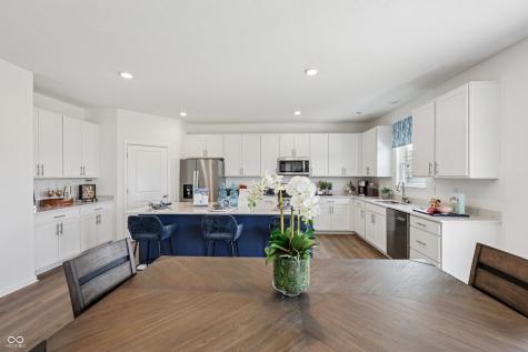 5708 Flat Hill Drive Indianapolis IN 46239