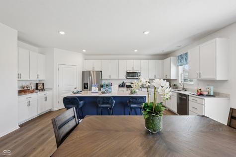 5708 Flat Hill Drive Indianapolis IN 46239