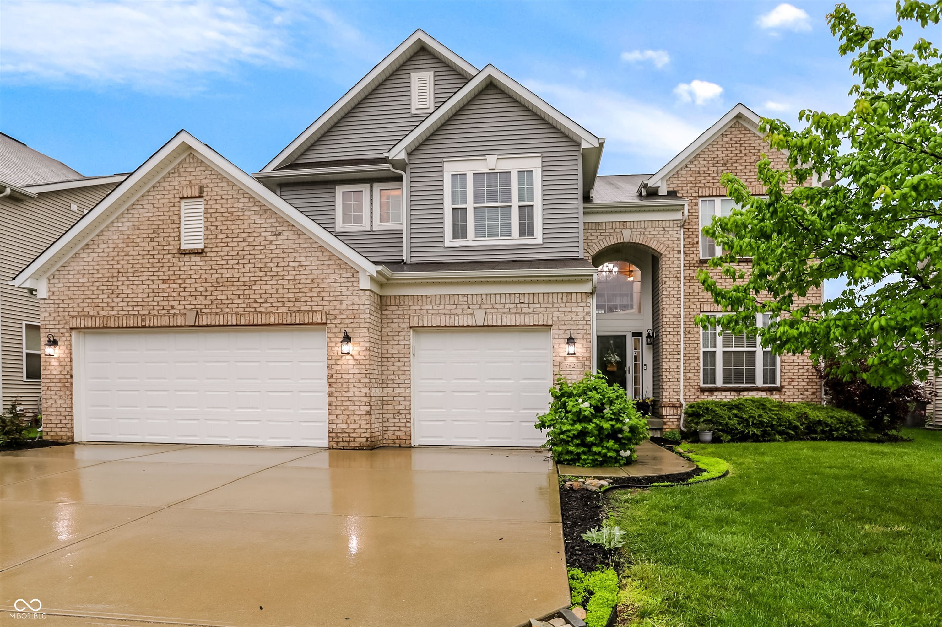 7827 Hedgehop Drive Zionsville IN 46077
