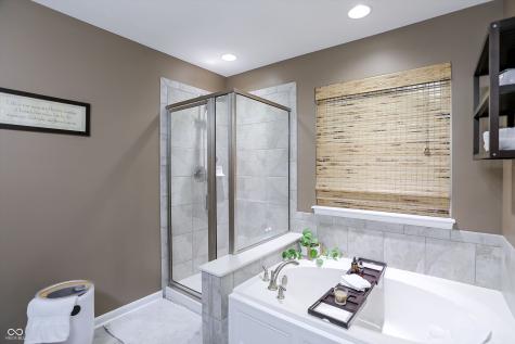 7827 Hedgehop Drive Zionsville IN 46077