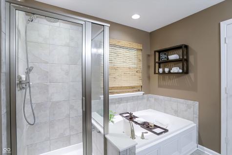 7827 Hedgehop Drive Zionsville IN 46077
