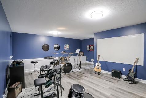 7827 Hedgehop Drive Zionsville IN 46077