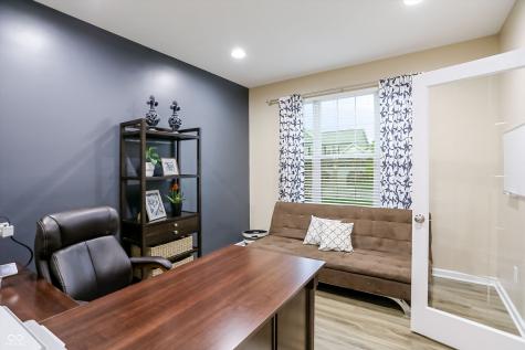 7827 Hedgehop Drive Zionsville IN 46077