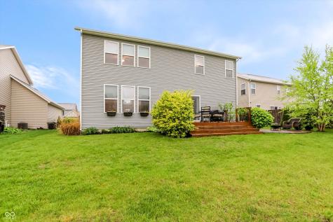 7827 Hedgehop Drive Zionsville IN 46077